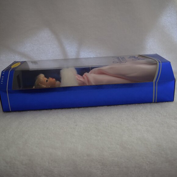 Vintage BARBIE Enchanted Evening 1995 Collector Edition 1960 Repro NRFB NEW - Picture 8 of 8